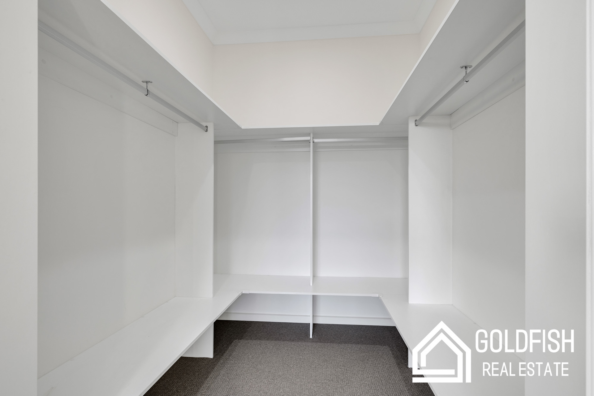 https://agentboxcdn.com.au/clients-data/8061/public_html/media/lt/1/1P0287/173630015893160673-rsd.jpg