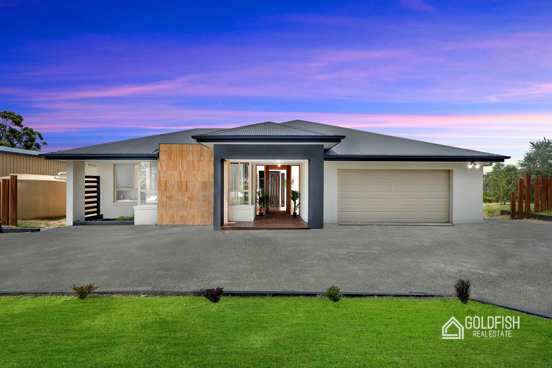 https://agentboxcdn.com.au/clients-data/8061/public_html/media/resrc/9/707/173629977122245372-rsd.jpg