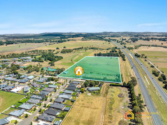 GEMSTONE INVESTMENT - Huge Front on Hogan Road